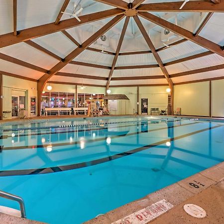 Peaceful Poconos Home With Lake And Pool Access! Long Pond 외부 사진