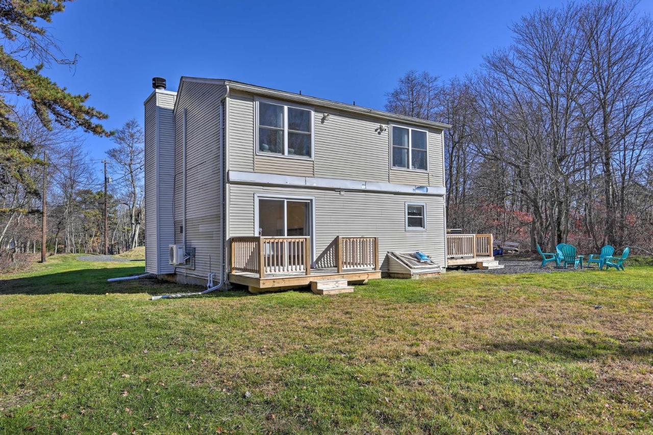 Peaceful Poconos Home With Lake And Pool Access! Long Pond 외부 사진